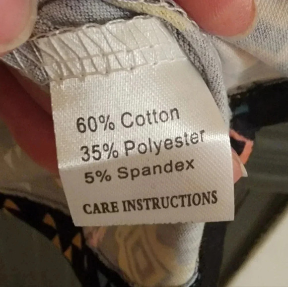 NWT Aztek colorful short-sleeved tee - Picture 5 of 5